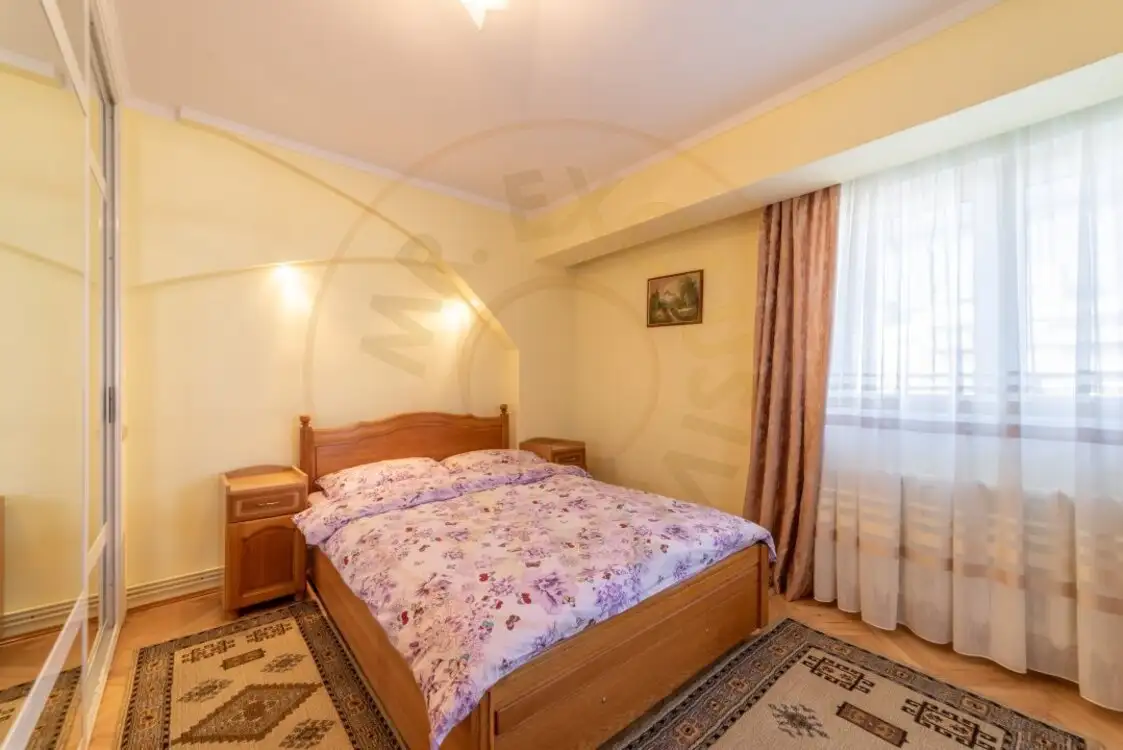  DE INCHIRIAT-Apartament 2 camere Ultracentral-Pitesti-Piata Vasile Milea!