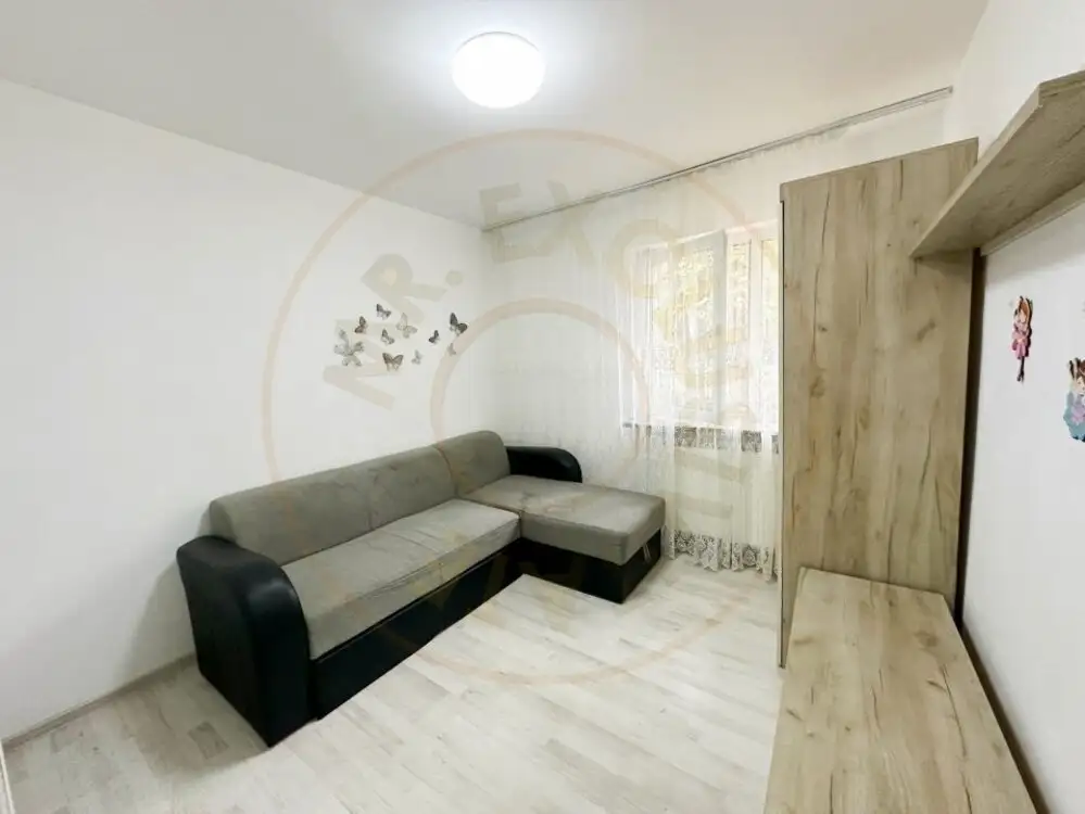 Apartament 2 camere decomandat Razboieni