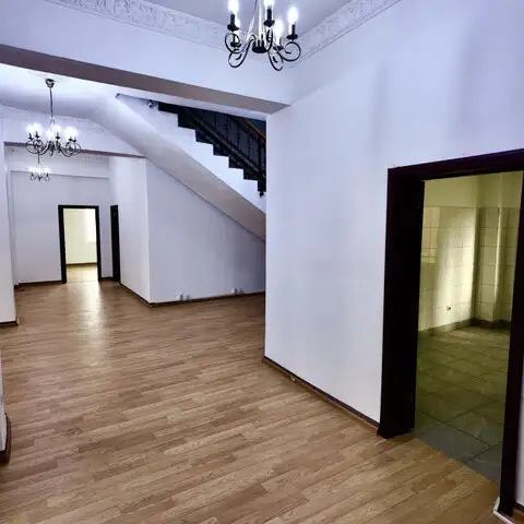 Spațiu comercial / birouri duplex de închiriat în zona Grozăvești - comision 0%