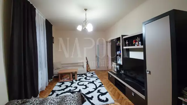 De vanzare apartament, 2 camere in Centru