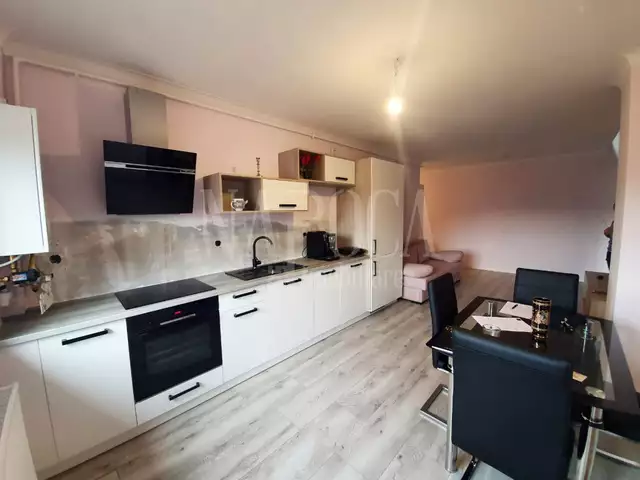 De vanzare apartament, 2 camere in Floresti