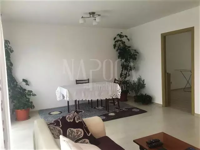 De vanzare apartament, 3 camere in Floresti