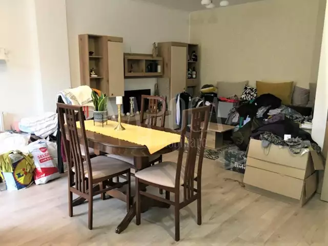 Vanzare apartament, 2 camere in Floresti