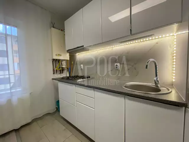 Se vinde apartament, 2 camere in Floresti