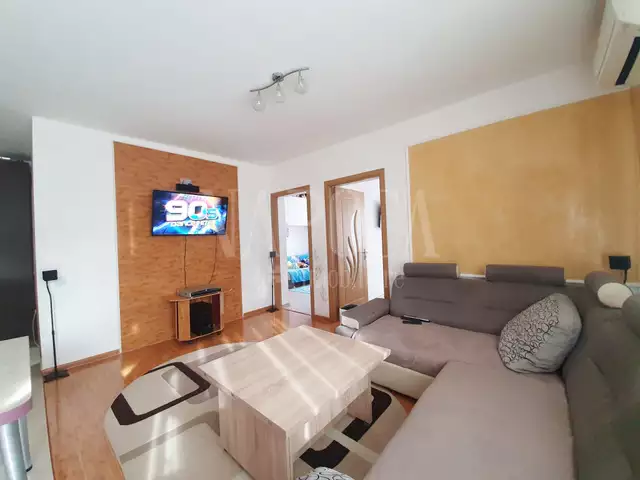 De vanzare apartament, 3 camere in Floresti