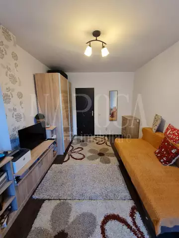 Vanzare apartament, 3 camere in Floresti