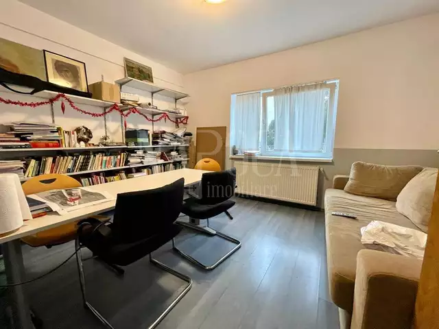 De vanzare apartament, 3 camere in Zorilor