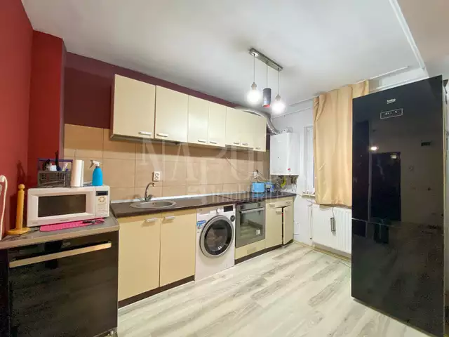 Se vinde apartament, 2 camere in Floresti