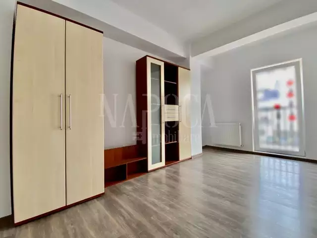 Vanzare apartament, 2 camere in Floresti