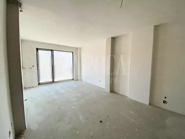 Se vinde apartament, 2 camere in Floresti