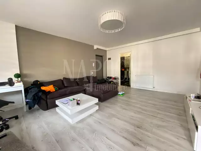 De vanzare apartament, 2 camere in Floresti