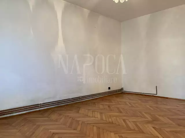 De vanzare apartament, 3 camere in Manastur