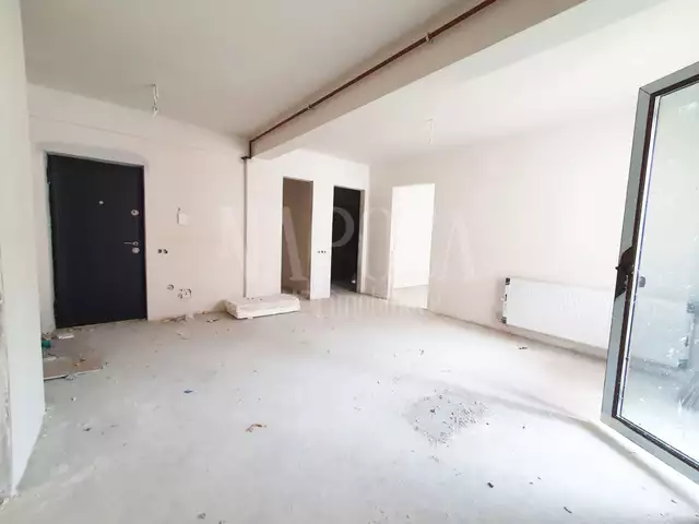 De vanzare apartament, 3 camere in Floresti