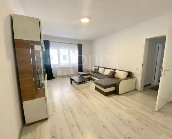 Se vinde apartament, 2 camere in Floresti