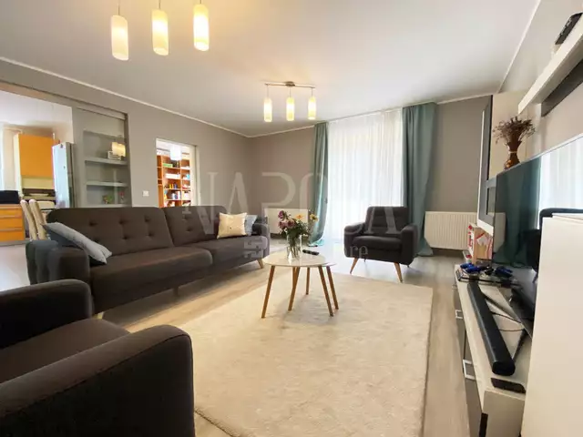 De vanzare apartament, 3 camere in Buna Ziua