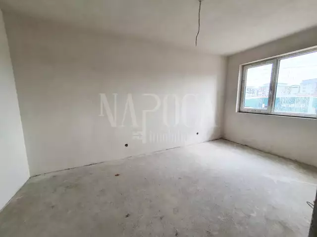 Se vinde apartament, 3 camere in Floresti