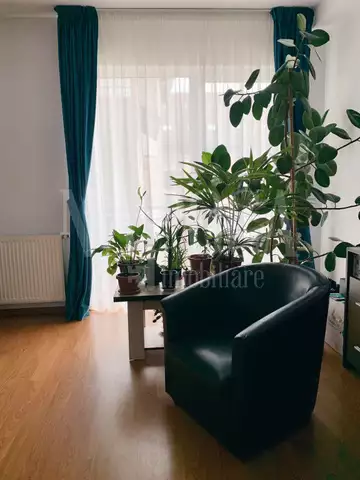 Vanzare apartament, 2 camere in Floresti