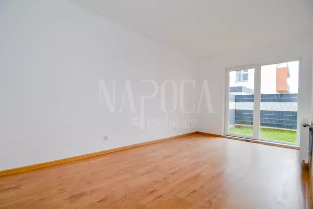 Se vinde apartament, 3 camere in Floresti