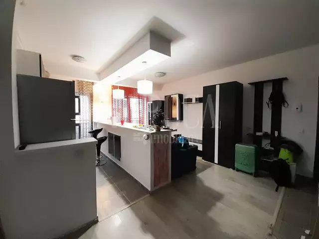 Se vinde apartament, 2 camere in Floresti