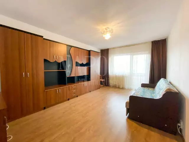 Se vinde apartament, 2 camere in Intre Lacuri