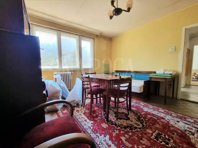 Se vinde apartament, 3 camere in Gheorgheni