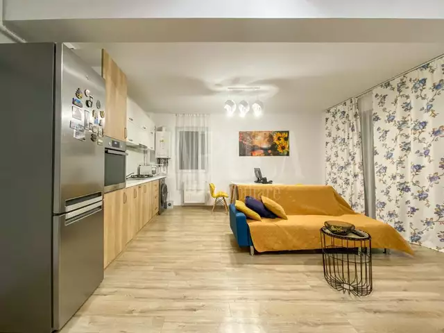 De vanzare apartament, 3 camere in Floresti