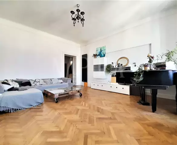 De vanzare apartament, 2 camere in Centru