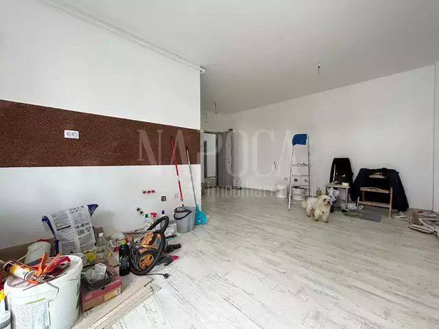 Se vinde apartament, 3 camere in Floresti