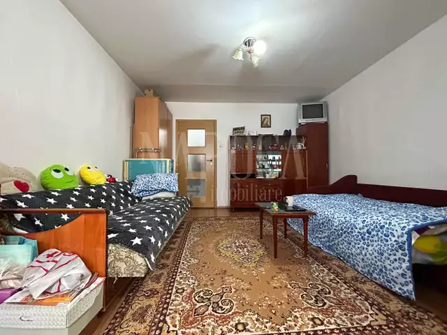 Vanzare apartament, o camera in Manastur