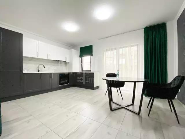 De vanzare apartament, 2 camere in Europa