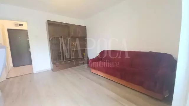 Vanzare apartament, o camera in Manastur