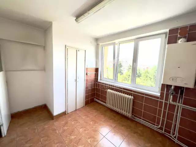 De vanzare apartament, 2 camere in Gheorgheni