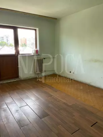 Vanzare apartament, o camera in Manastur