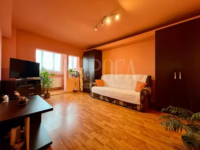 Vanzare apartament, 3 camere in Marasti