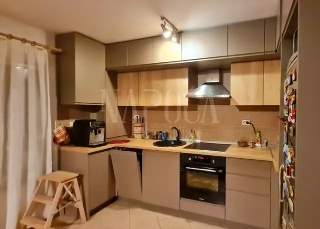 Vanzare apartament, 3 camere in Floresti