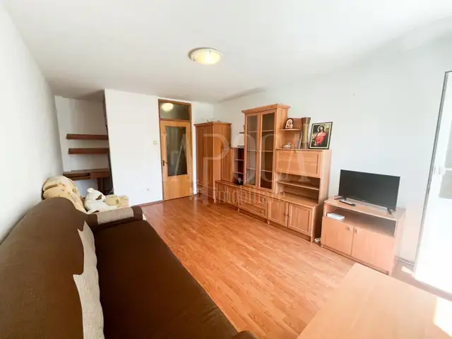 Se vinde apartament, o camera in Manastur