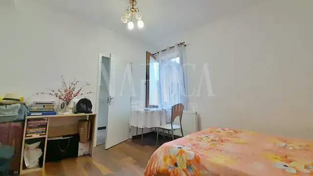 Vanzare apartament, o camera in Centru