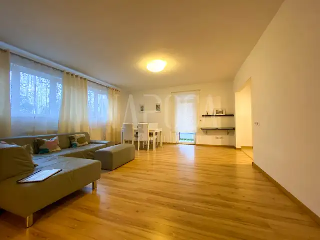 Vanzare apartament, 3 camere in Buna Ziua