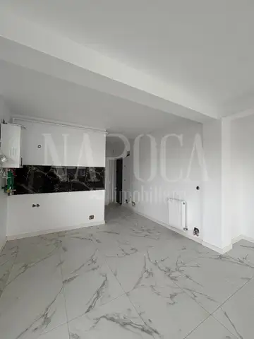 Se vinde apartament, 2 camere in Floresti