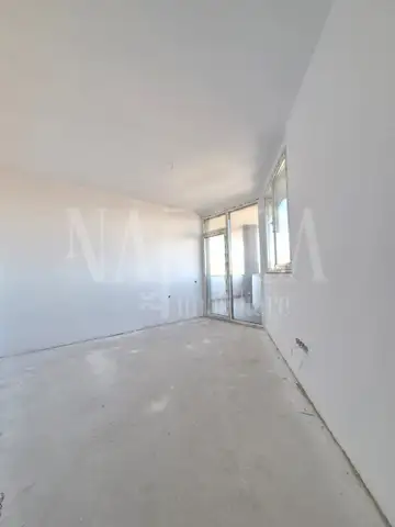 Se vinde apartament, 3 camere in Intre Lacuri