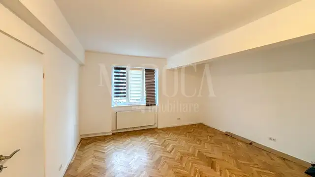 De vanzare apartament, 2 camere in Centru