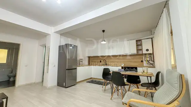 Vanzare apartament, 3 camere in Europa