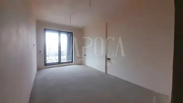 Se vinde apartament, 3 camere in Intre Lacuri