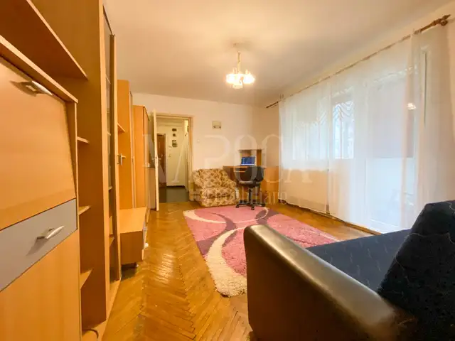 Vanzare apartament, 3 camere in Gheorgheni