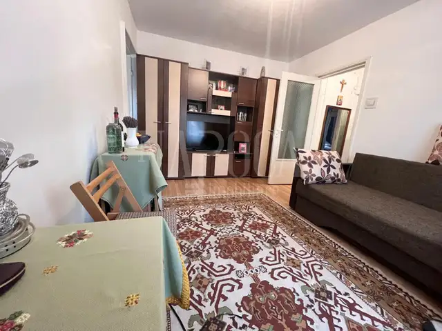 Se vinde apartament, 3 camere in Manastur