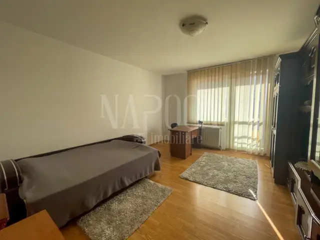 Vanzare apartament, o camera in Zorilor