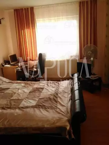 Vanzare apartament, 5 camere in Marasti
