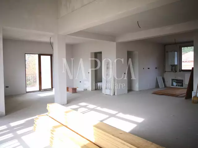 Se vinde apartament, 8 camere in Grigorescu
