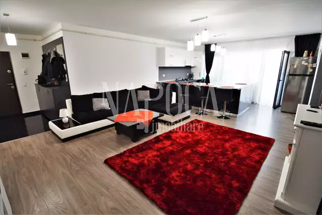 Se vinde apartament, 3 camere in Floresti