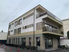 Vanzare apartament, 4 camere in Intre Lacuri